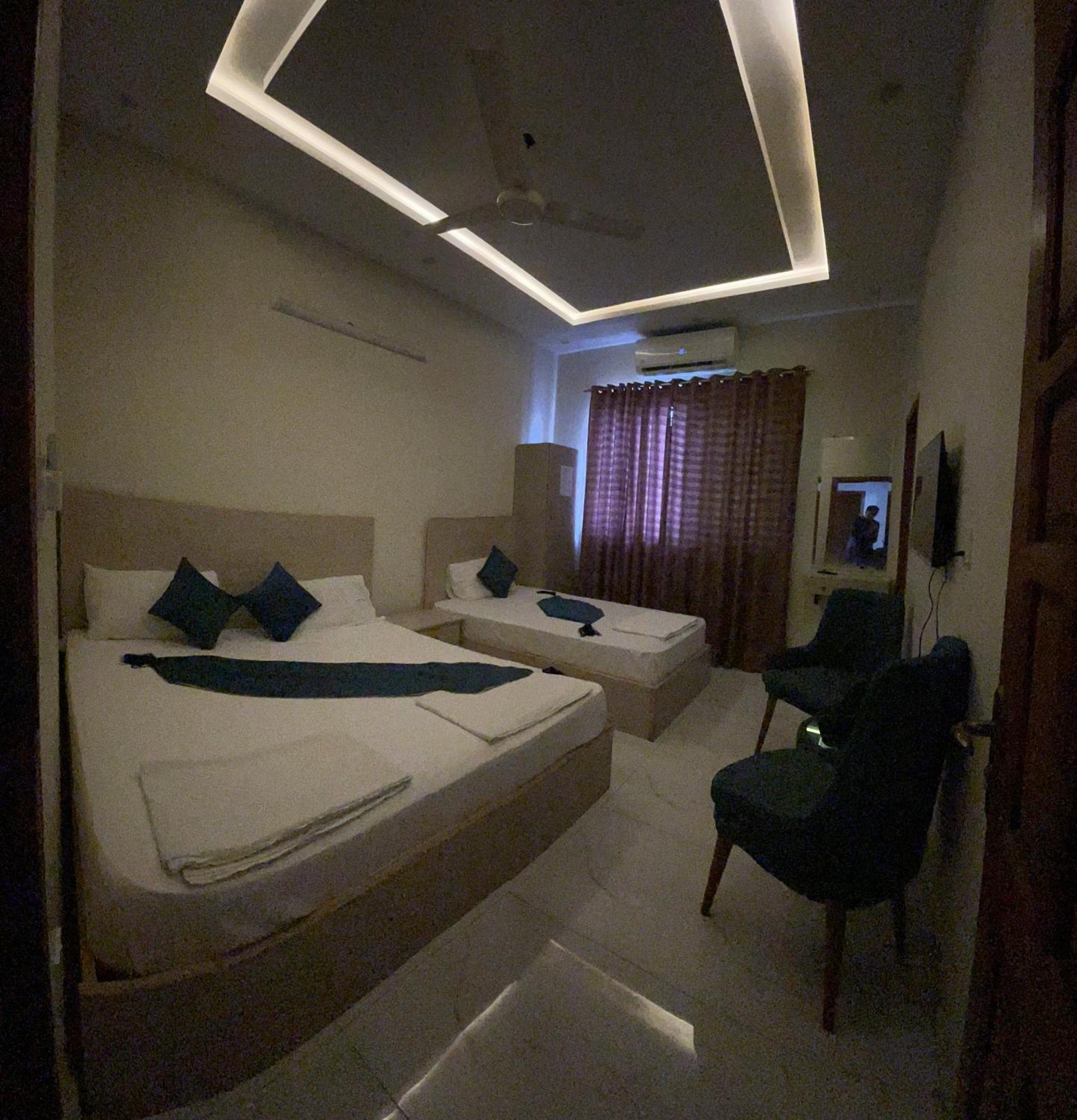 Midways Guest House And Hotels Islamabad Exterior photo