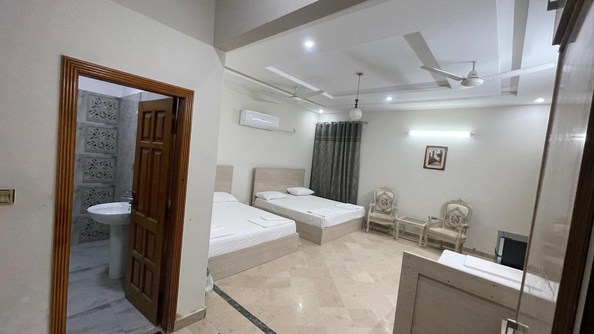 Midways Guest House And Hotels Islamabad Exterior photo